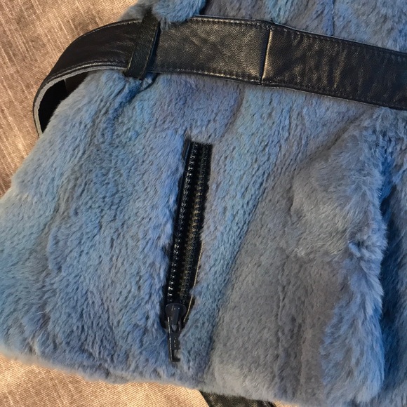 Rabbit Fur Vest (Blue) Made in Italy - Picture 5 of 5